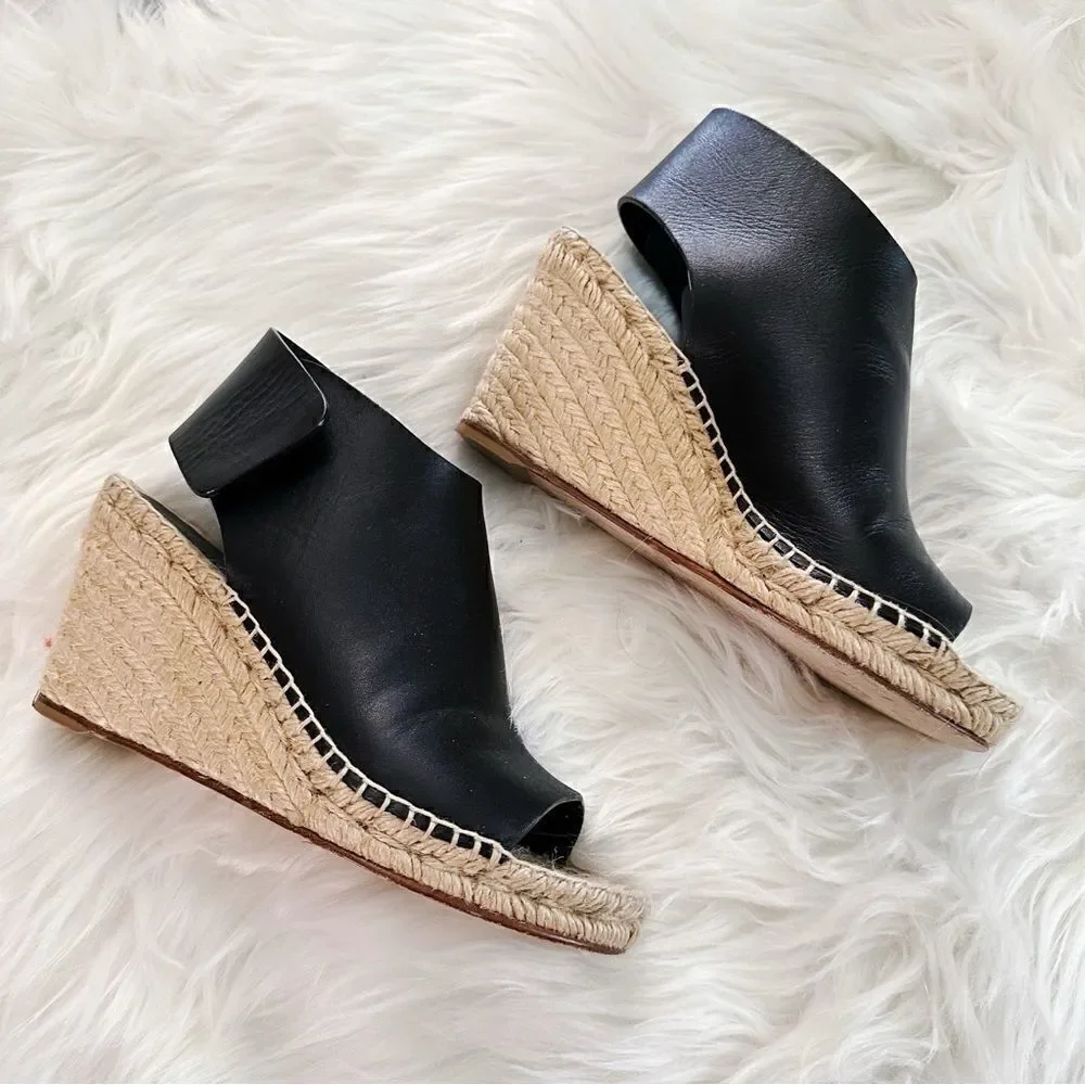 ʟɪᴋᴇ ɴᴇᴡ ᴄᴇʟɪɴᴇ ʟᴇᴀᴛʜᴇʀ ᴡʜɪᴘꜱᴛɪᴛᴄʜ ᴇꜱᴘᴀᴅʀɪʟʟᴇ ᴡᴇᴅɢᴇ ꜱᴀɴᴅᴀʟꜱ